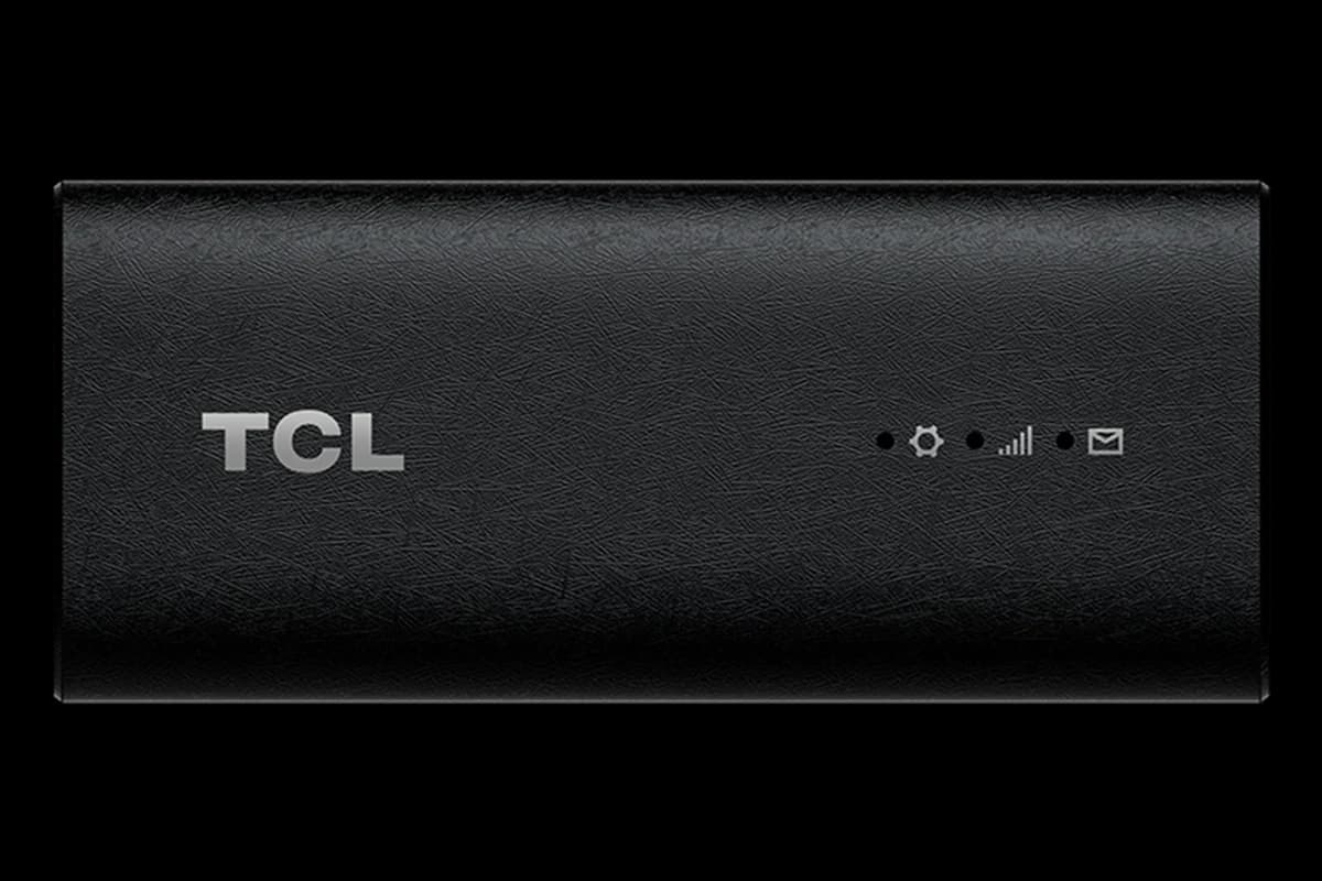 TCL LINKPORT IK511 USB cellular device with status indicators